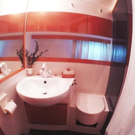 Yacht Porto Bådhotel